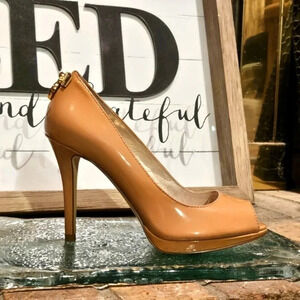 Michael Kors Hamilton Peep Heels Dark Nude Patent Leather Wmns 6.5